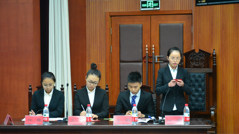 重庆大学第七届“能研善辩”研究生辩论赛半决赛暨学术道德专场比赛落幕