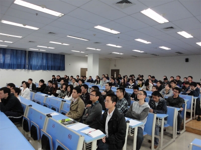 自动化学院研究生就业经验交流会圆满落幕