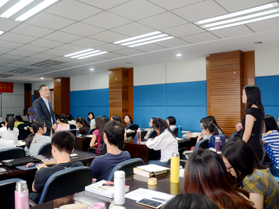 【建管】昆士兰科技大学教授来我院举办学术讲座