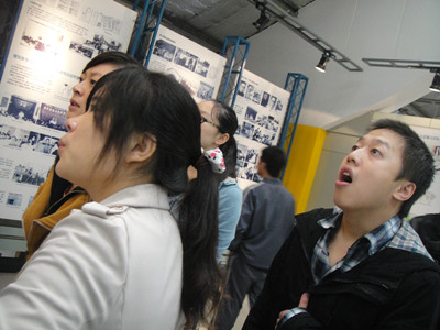 参观校史，启航重大——通信学院2011届研究生参观校史馆活动圆满结束