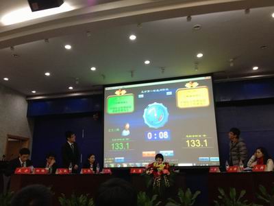 针锋相对辩“社会”  公管学子创佳绩
