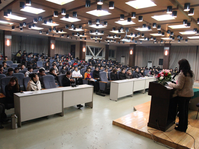 建筑城规学院举办“学生综合素质能力提升”讲座