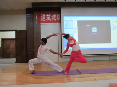 “重塑自我,引领健康”—— 建筑城规学院庆祝2012年“女生节”