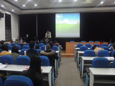 重庆大学各学院研究生分团委“学习两会精神”主题团日系列活动成功举办