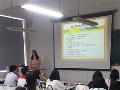总结不足,再接再厉——重庆大学第九届研歌赛组委会第一次总结大会成功举办