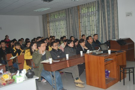 重庆大学各学院研究生分团委“学习两会精神”主题团日系列活动成功举办