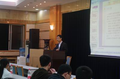 “手牵手的承诺，梦携梦的起航”新老生交流会