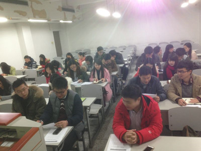 “不断突破,追求卓越”——研团委2014—2015第二学期工作计划大会成功举行