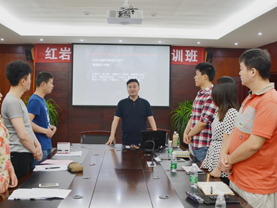 感受历史文化,学习讲解技巧——重庆大学研究生团委参加红岩讲解型志愿者培训活动